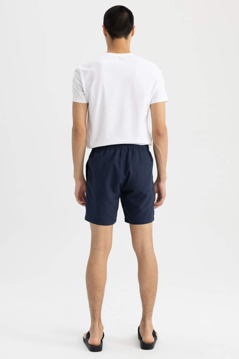 Regular Fit Basic Düz Diz Üstü Deniz Şortu