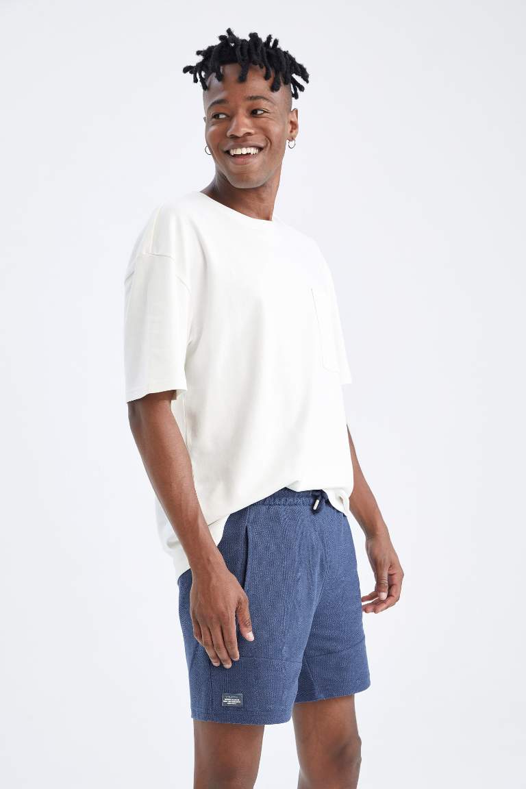Slim Fit Pocket Detail Short