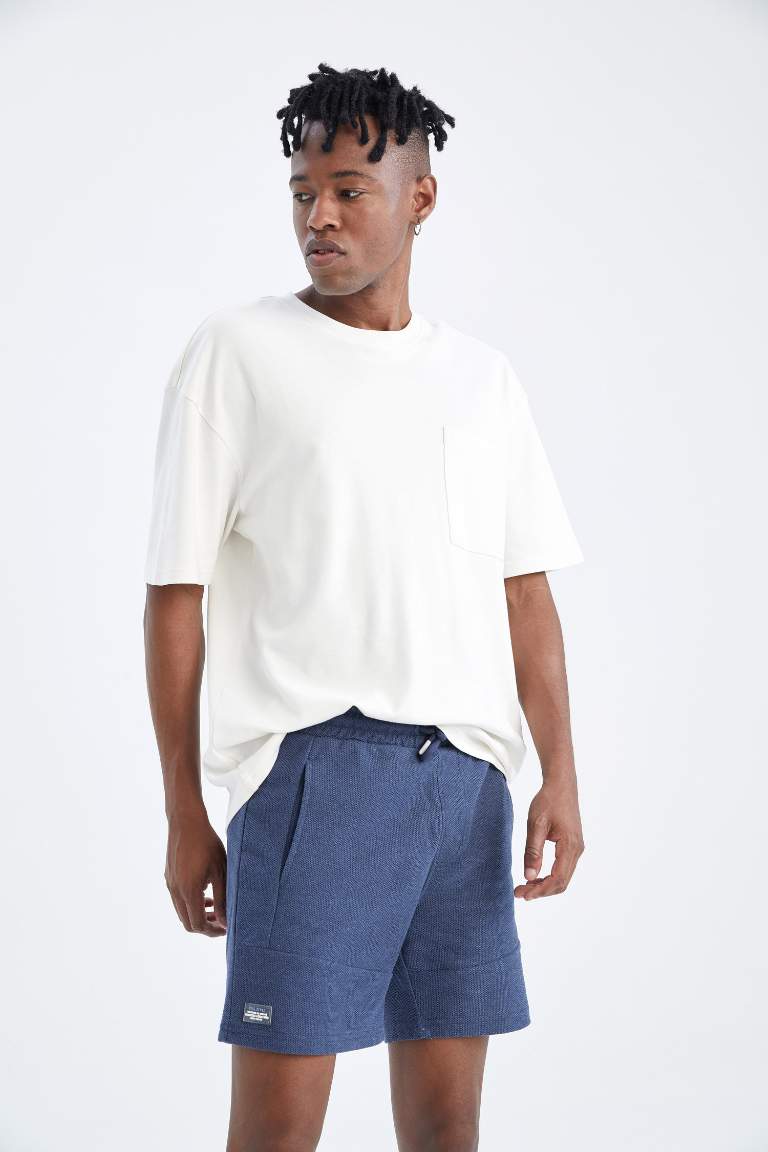 Slim Fit Pocket Detail Short