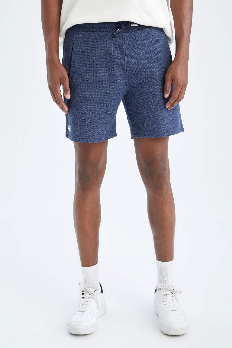 Slim Fit Pocket Detail Short