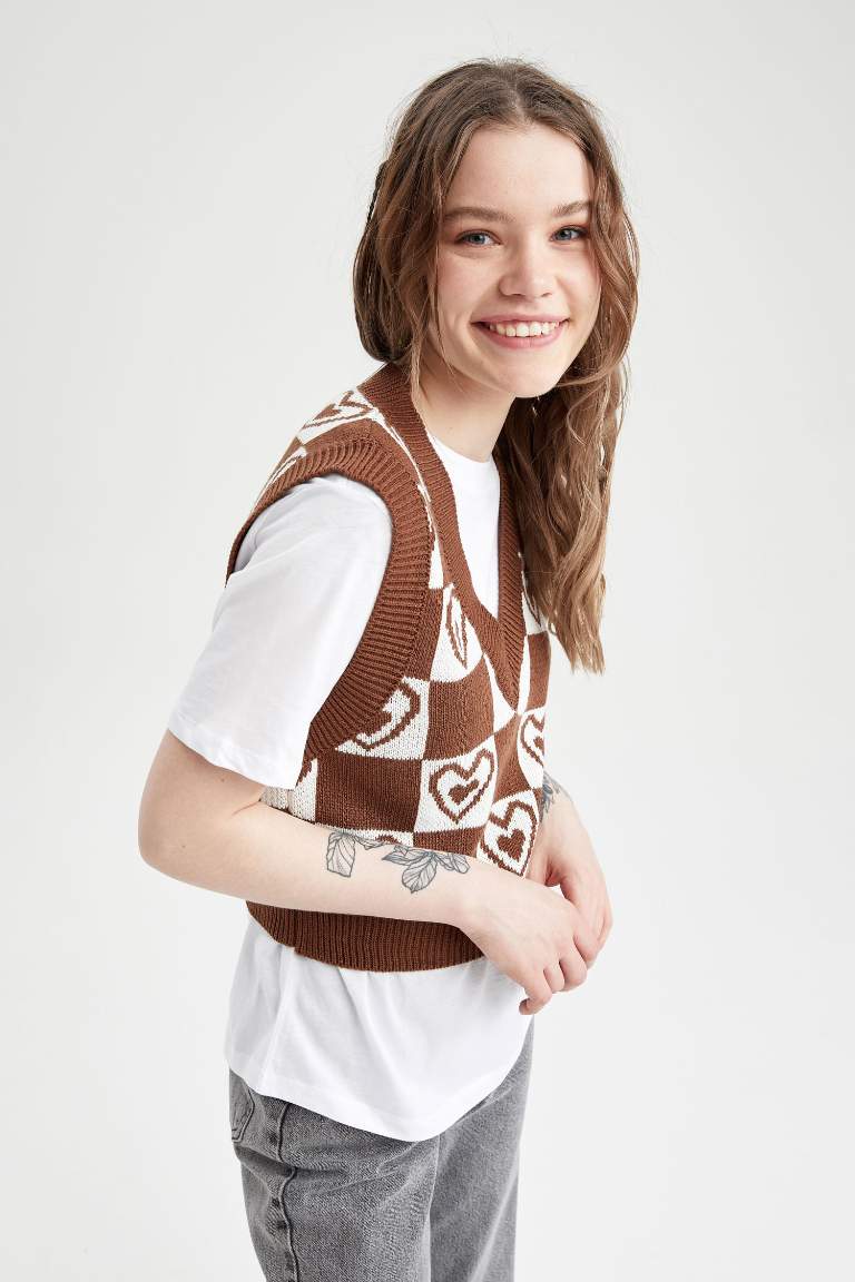 Coool Crop Kalp Desenli V Yaka Triko Süveter