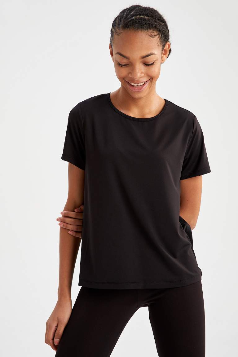 DeFactoFit Regular Fit Bisiklet Yaka Basic Spor Tişört