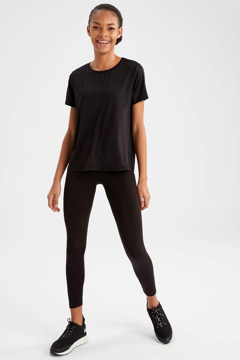 DeFactoFit Regular Fit Bisiklet Yaka Basic Spor Tişört