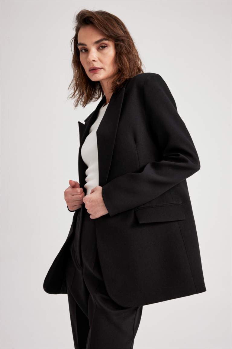 Oversize Geniş Kalıp Düğmeli Basic Düz Blazer Ceket