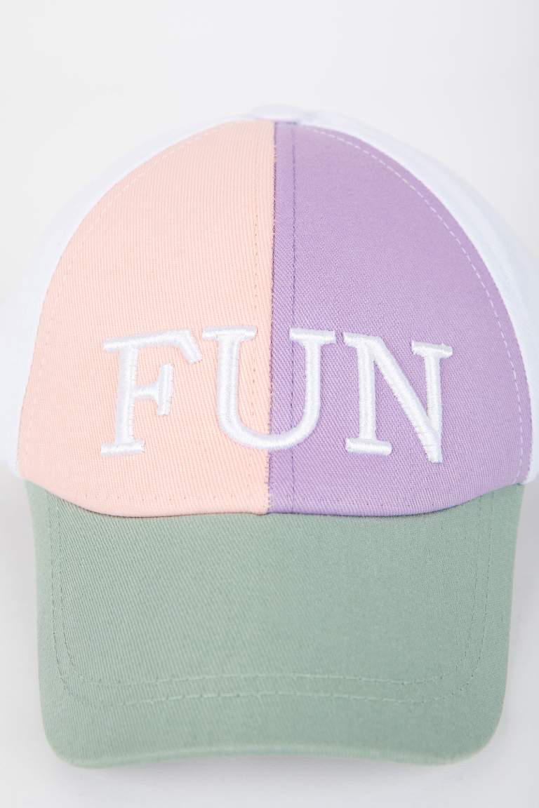 Mixed Color Girls And Teens Girls Embroidery Cotton Cap Hat 2741314 Defacto