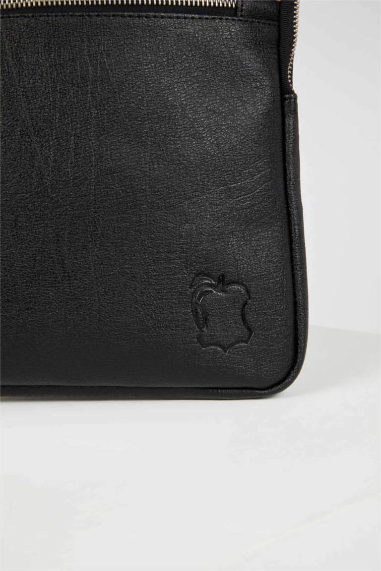Erkek Elma Derisi Geri Dönüşümlü Siyah Clutch Çanta