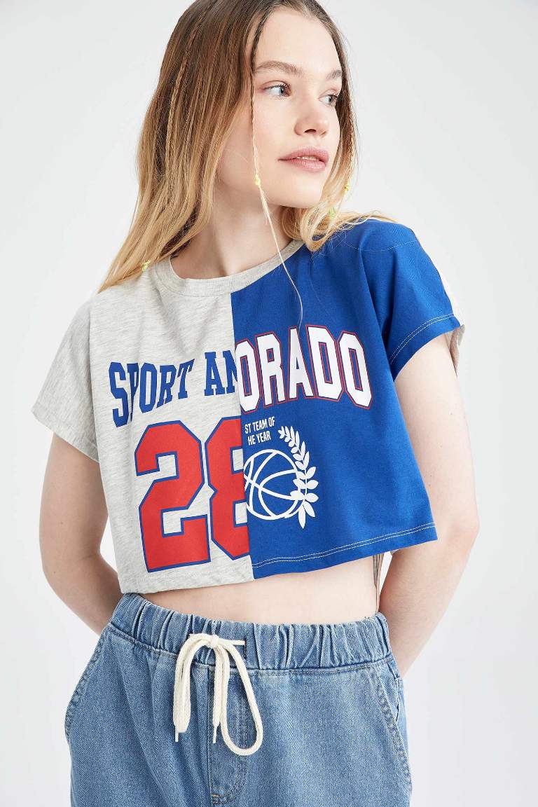 Coool Loose Fit Crew Neck Printed Crop T-Shirt