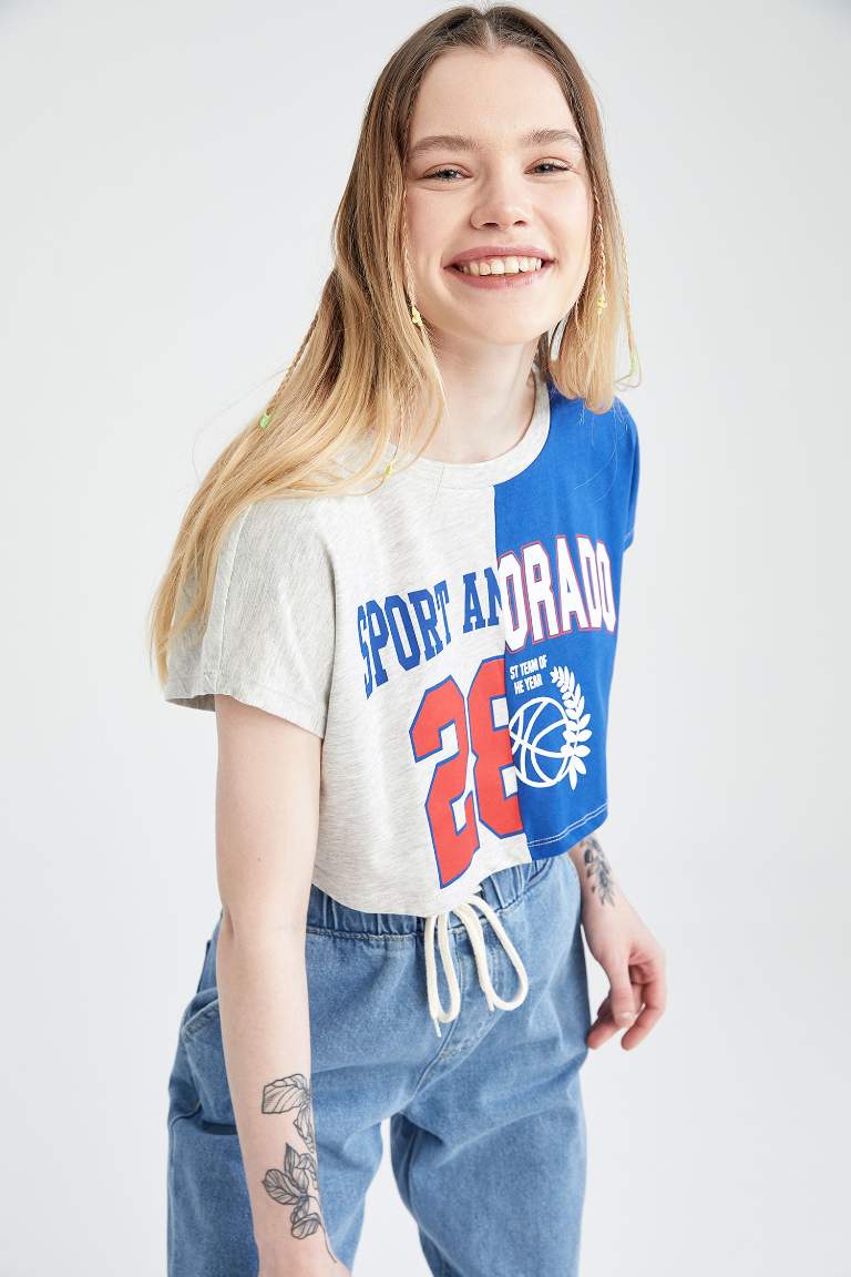 Coool Loose Fit Crew Neck Printed Crop T-Shirt