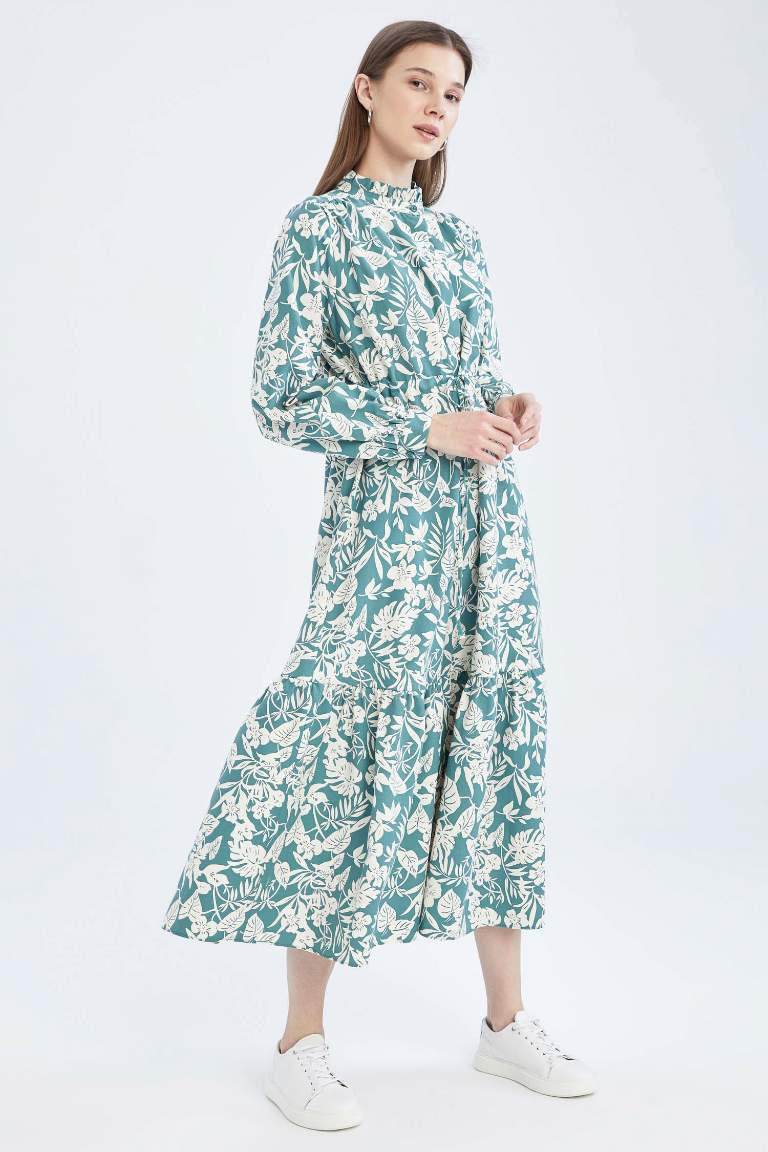 Regular Fit Çiçekli Volanlı Maxi Elbise