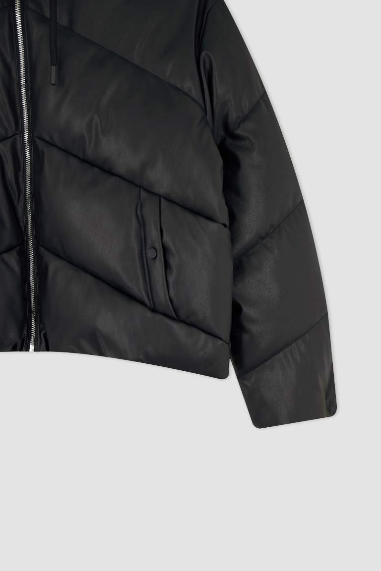 Regular Fit Su Geçirmez Suni Deri Mont