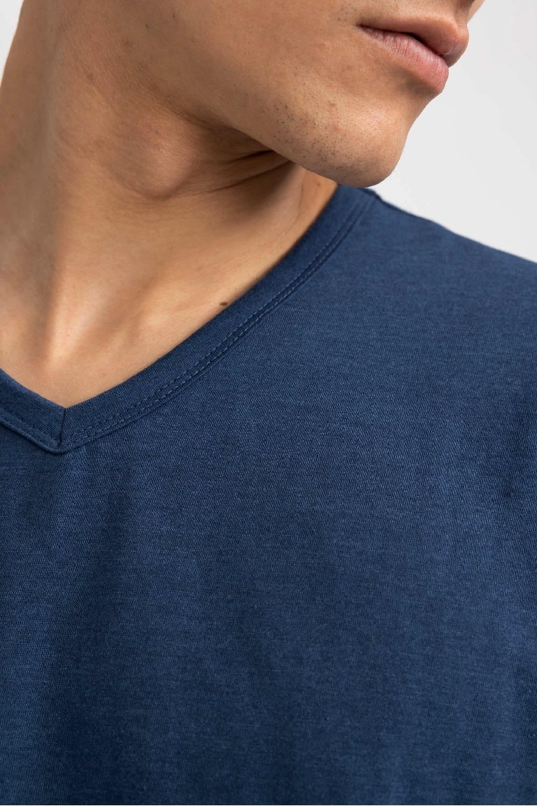 Slim Fit V Yaka Kısa Kollu Fanila