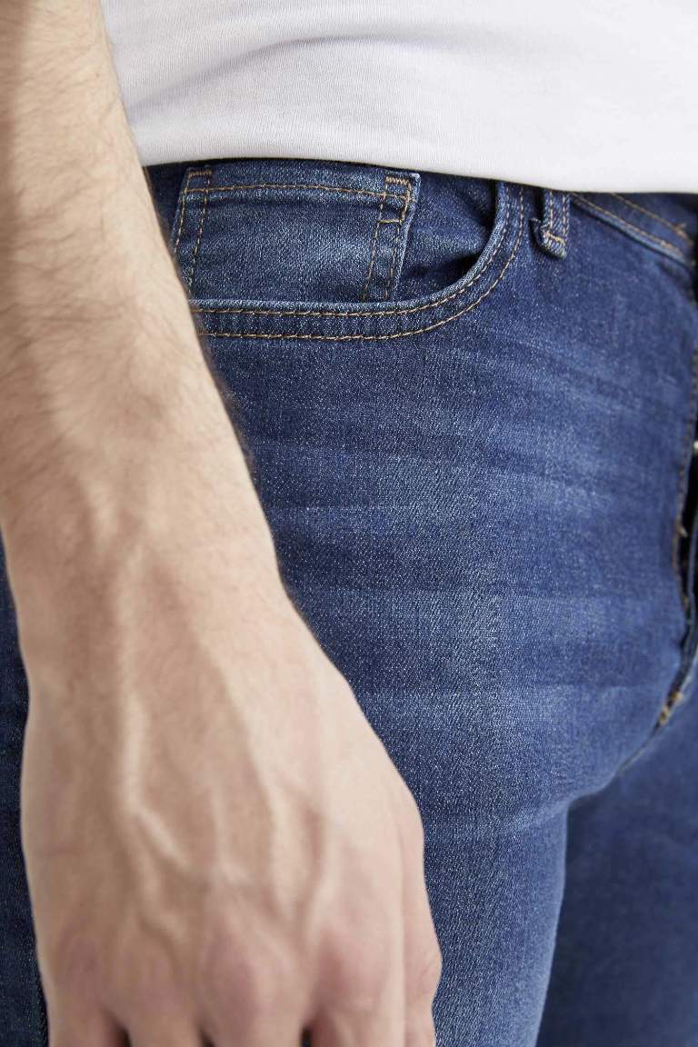 Carrot Fit Havuç Kalıp Yüksel Bel Dar Paça Jean Pantolon