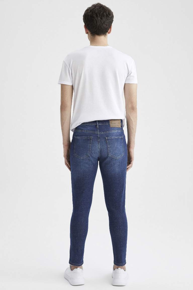 Carrot Fit Havuç Kalıp Yüksel Bel Dar Paça Jean Pantolon