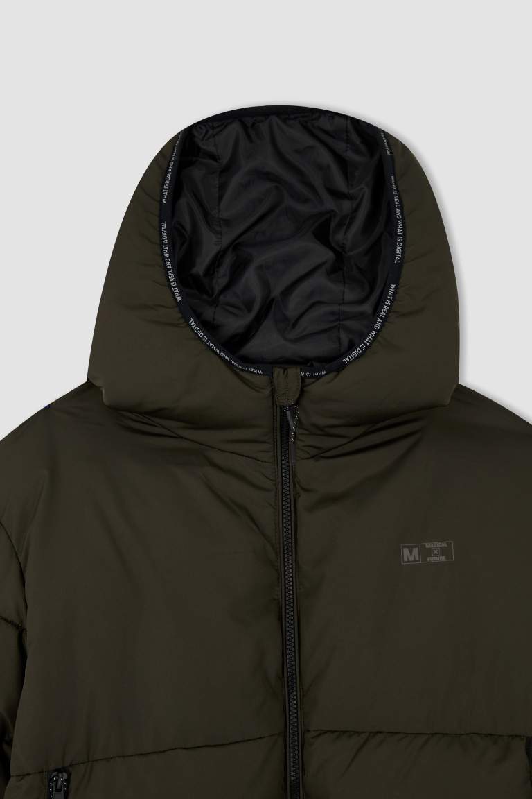 Regular Fit Kapüşonlu Rüzgar Geçirmez Puffer Şişme Mont