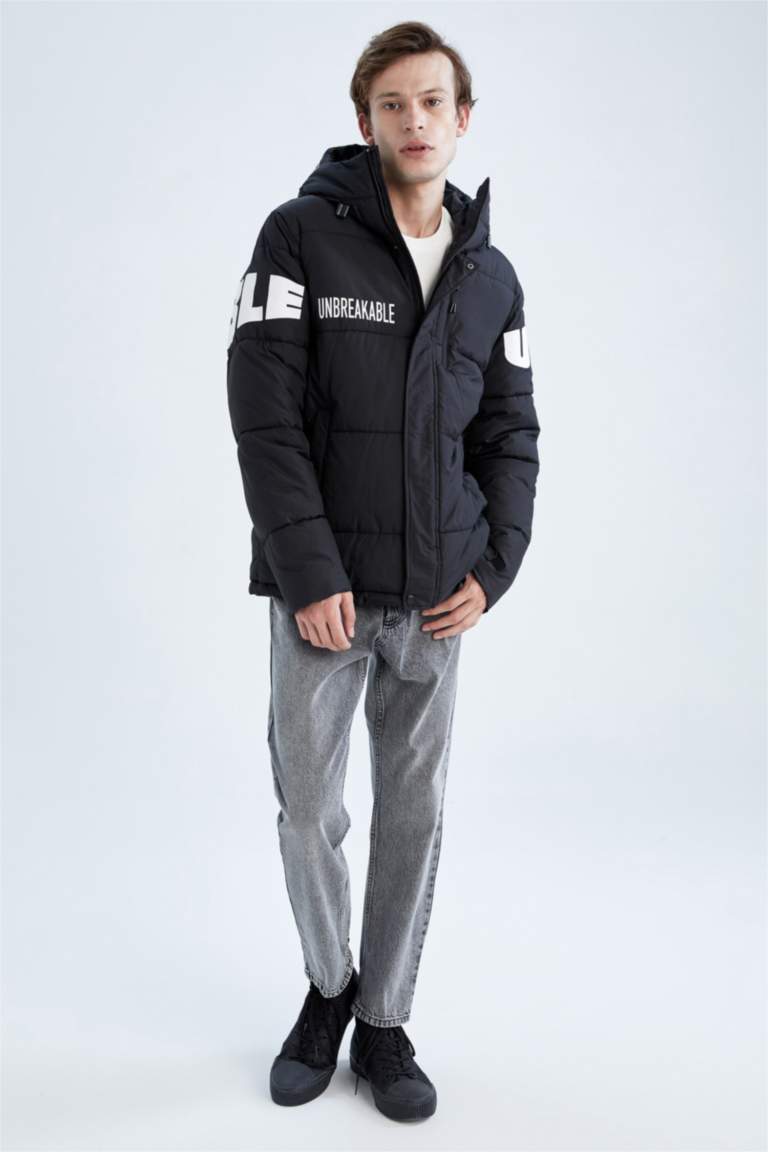 Black MEN Waterproof Windproof Puffer Jacket 2497141 DeFacto