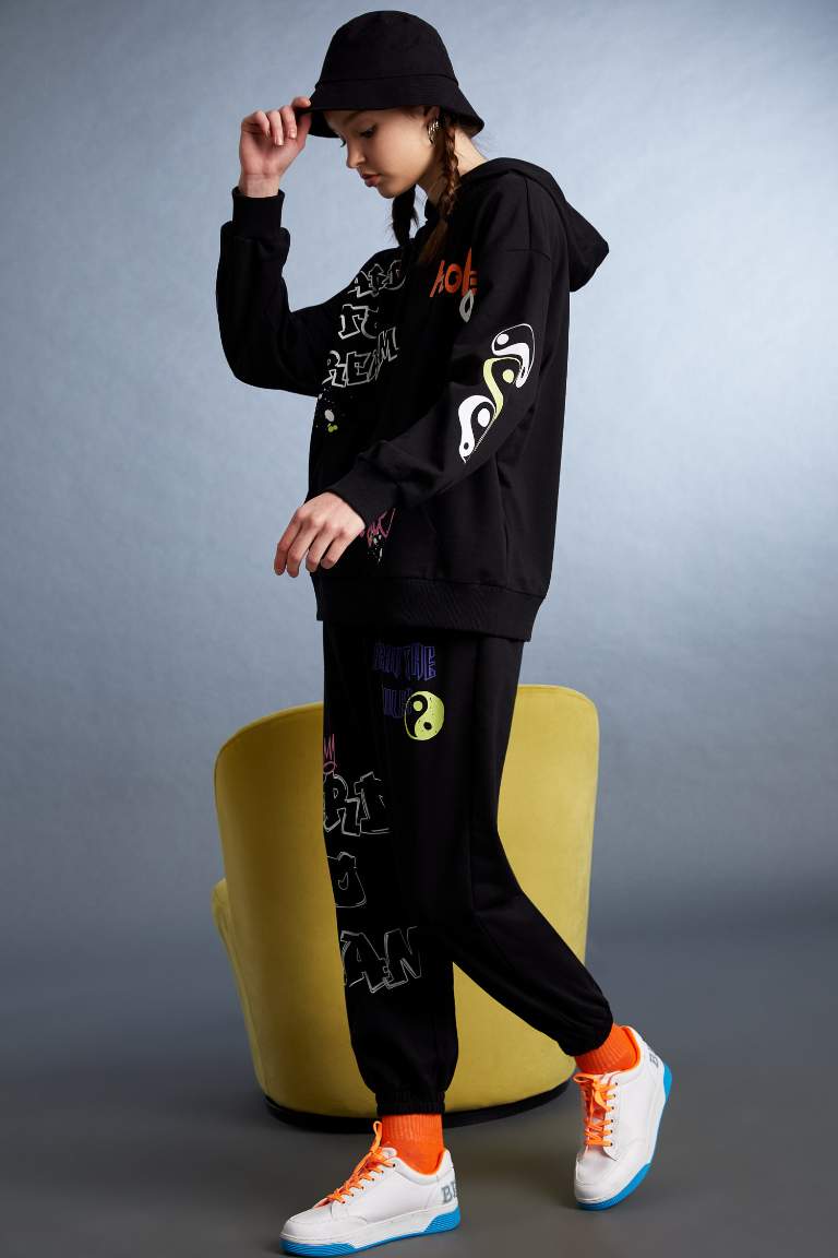 Loose Fit Slogan Printed Jogger Tracksuit Bottom