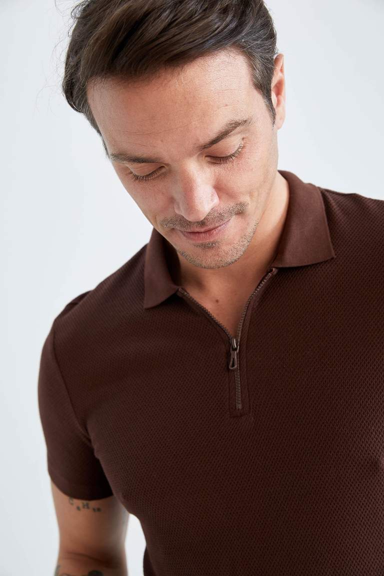 Slim Fit Fermuarlı Polo Yaka Kısa Kollu Tişört