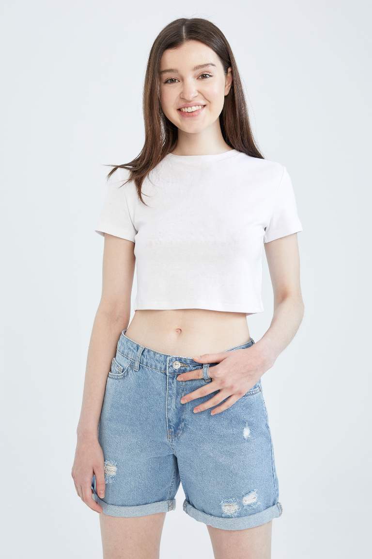 Boyfriend Fit Mini Jean Short
