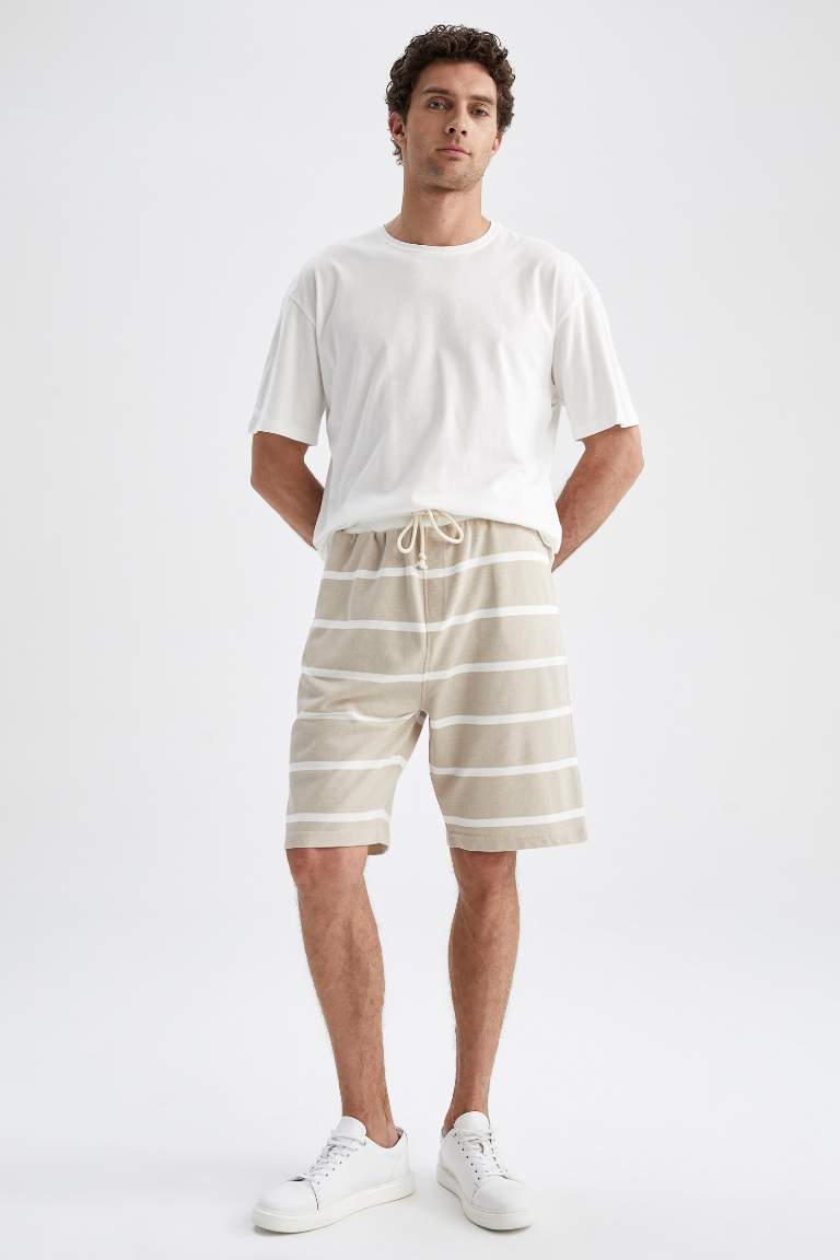 Comfort Fit Striped Shorts