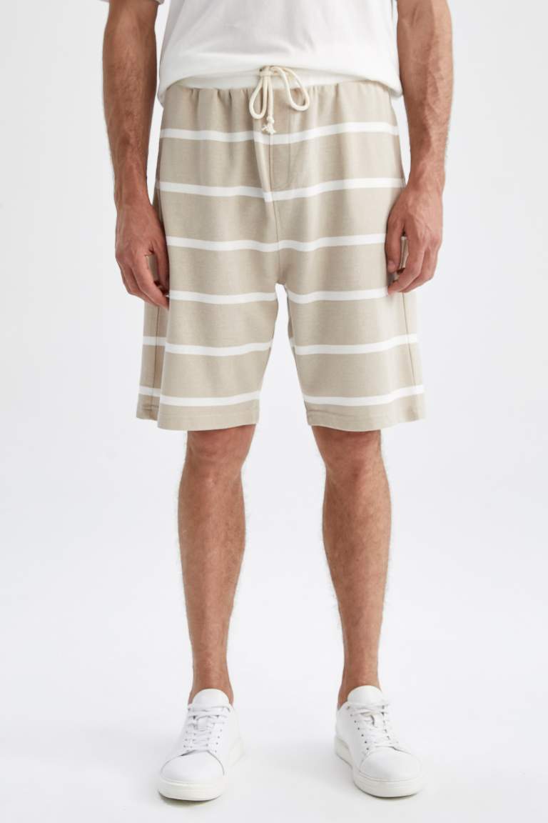 Comfort Fit Striped Shorts