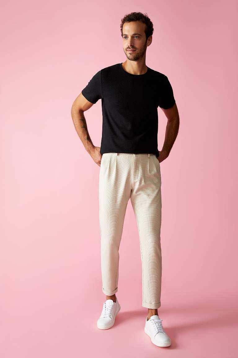 Modern Fit Bisiklet Yaka Pamuklu Penye Tişört