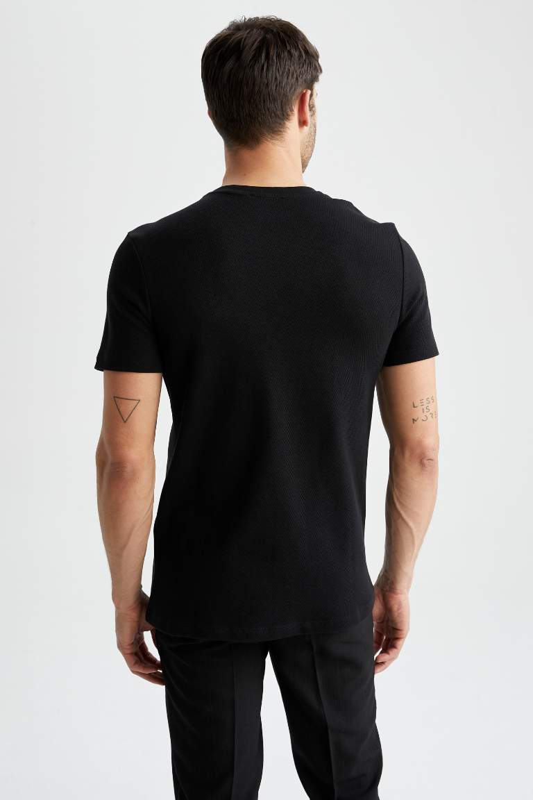 Modern Fit Bisiklet Yaka Pamuklu Penye Tişört