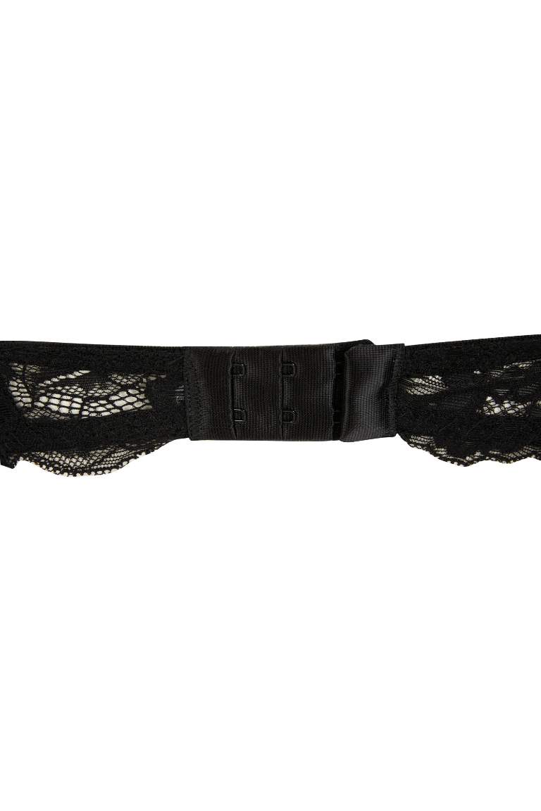 Soutien-gorge push-up avec chaîne en dentelle Fall In Love