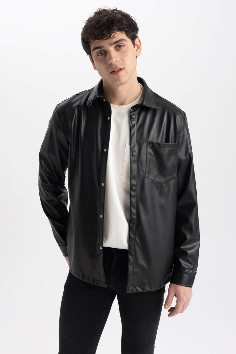 Black MAN Regular Fit Long Sleeve Faux Leather Jacket 2717348 | DeFacto