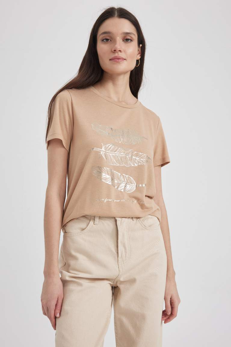 Regular Fit Parlak Baskılı Kısa Kollu Tişört