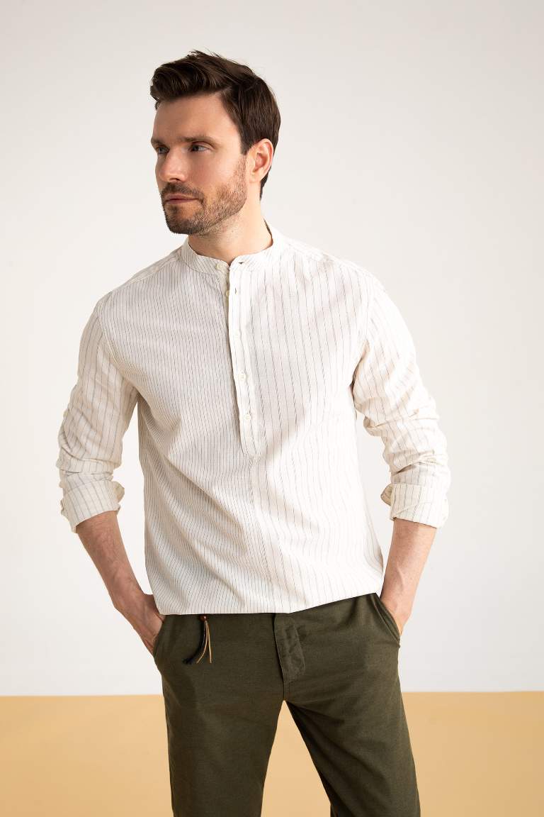 Modern Fit Dik Yaka Çizgi Desenli Uzun Kollu Gömlek
