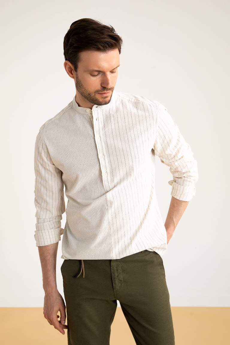 Modern Fit Dik Yaka Çizgi Desenli Uzun Kollu Gömlek