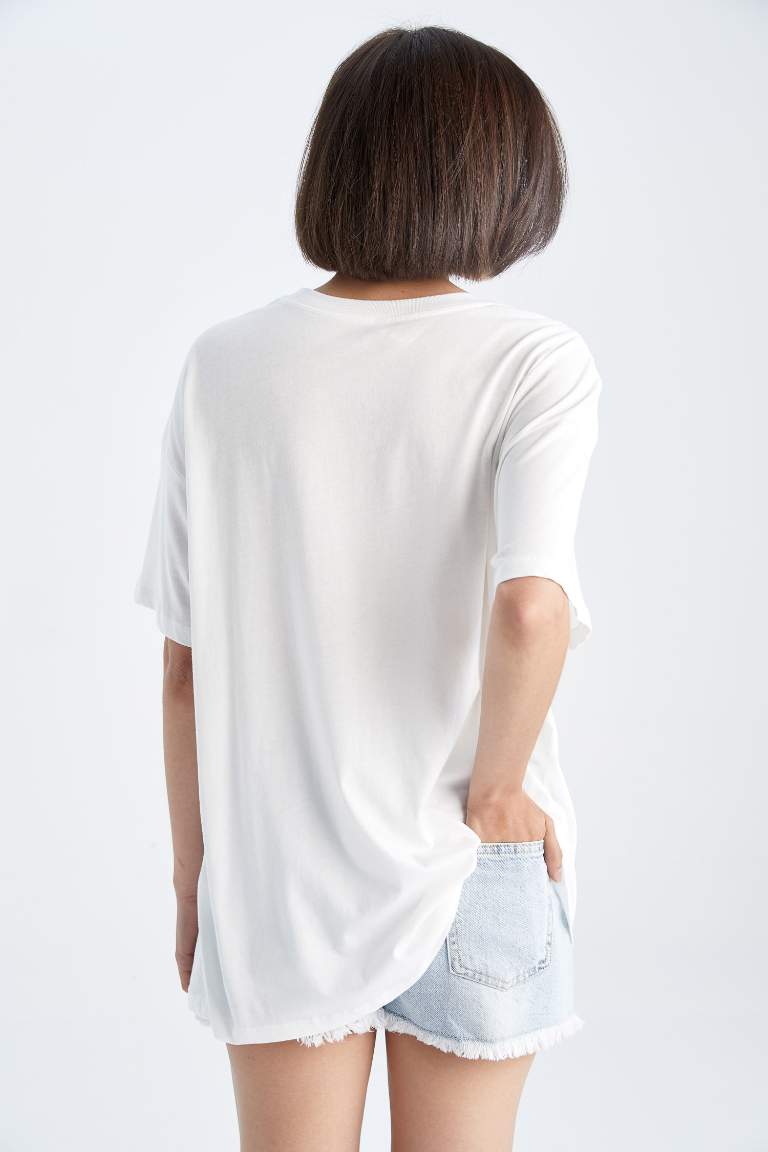 Oversize Fit Japon Temalı Kısa Kollu %100 Pamuk Tişört