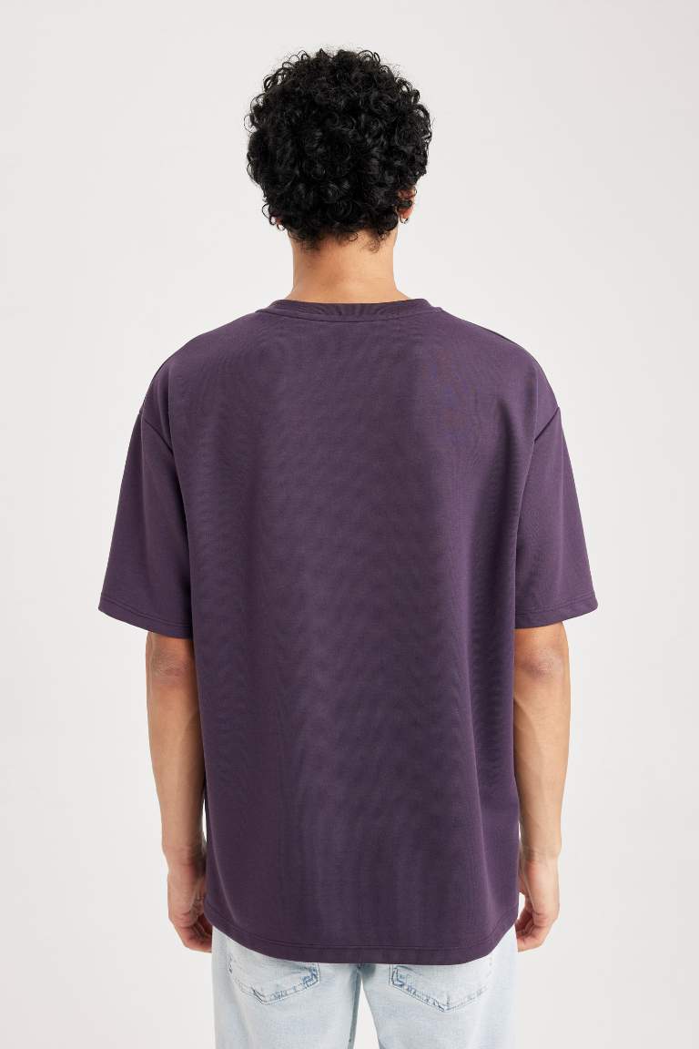 Oversize Fit Crew Neck T-Shirt