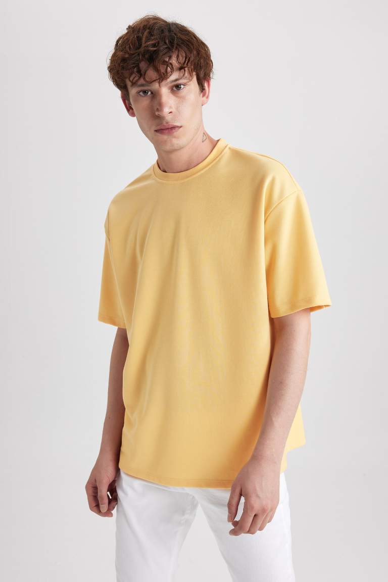 Oversize Fit Crew Neck T-Shirt