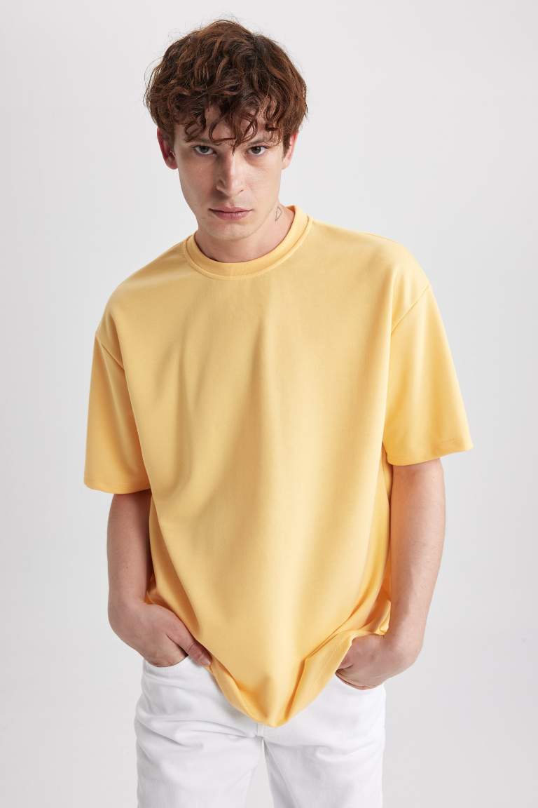 Oversize Fit Crew Neck T-Shirt