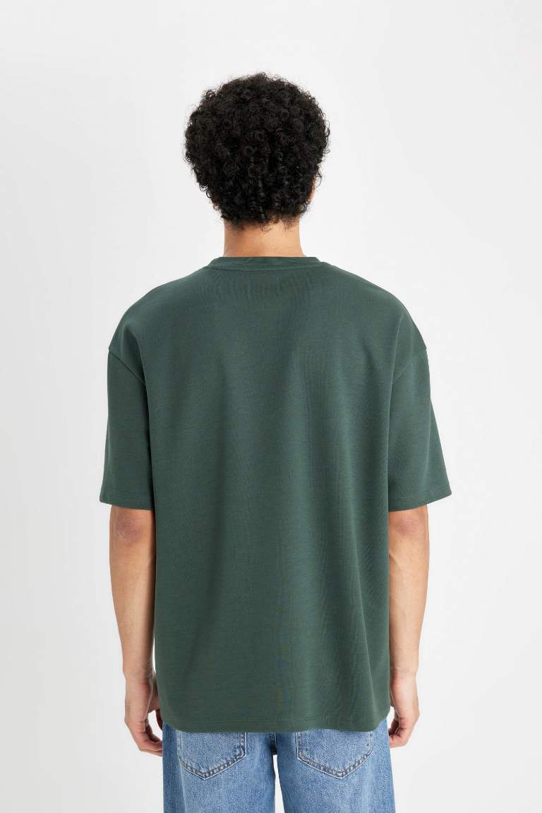 Oversize Fit Crew Neck Heavy Fabric Basic T-Shirt