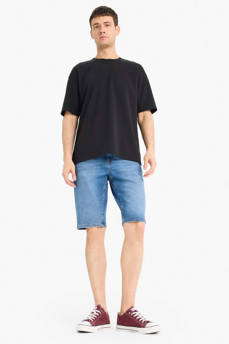 Oversize Fit Crew Neck Short Sleeve T-Shirt
