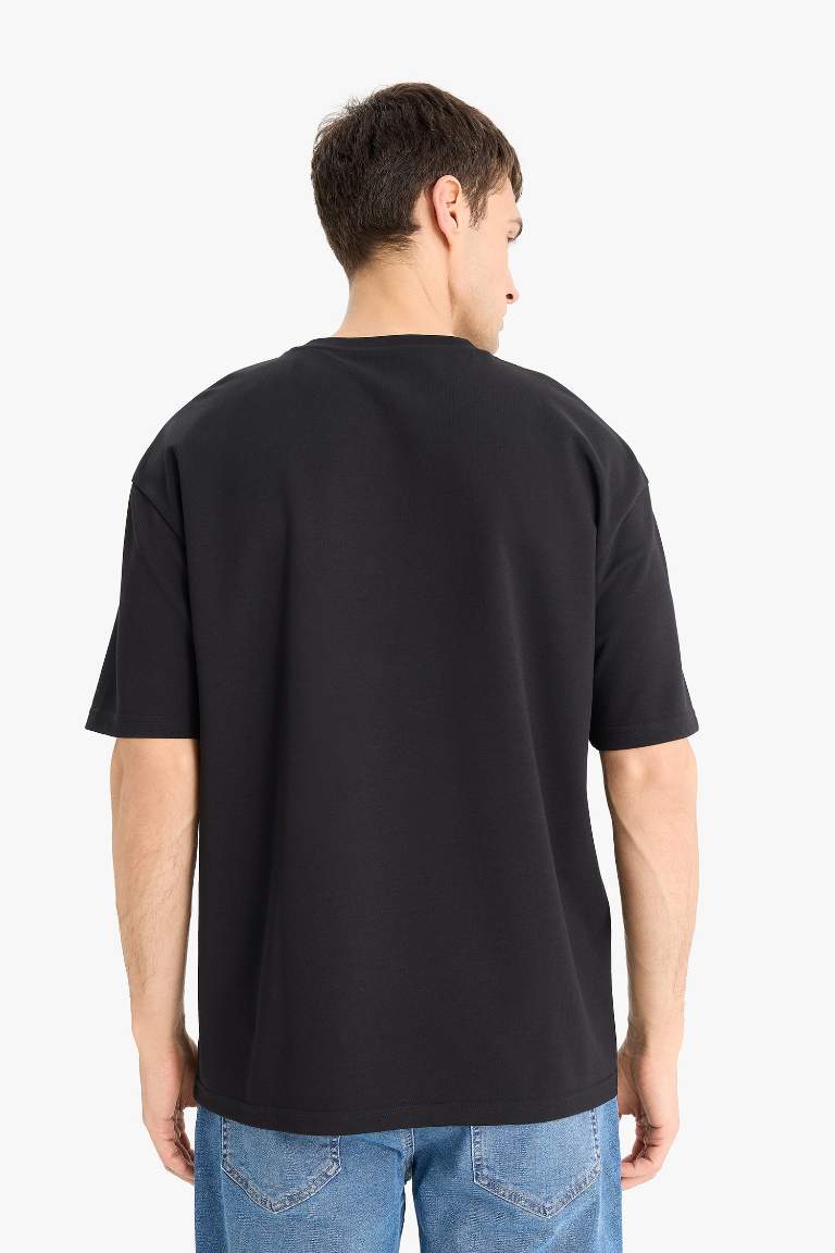 Oversize Fit Crew Neck Short Sleeve T-Shirt