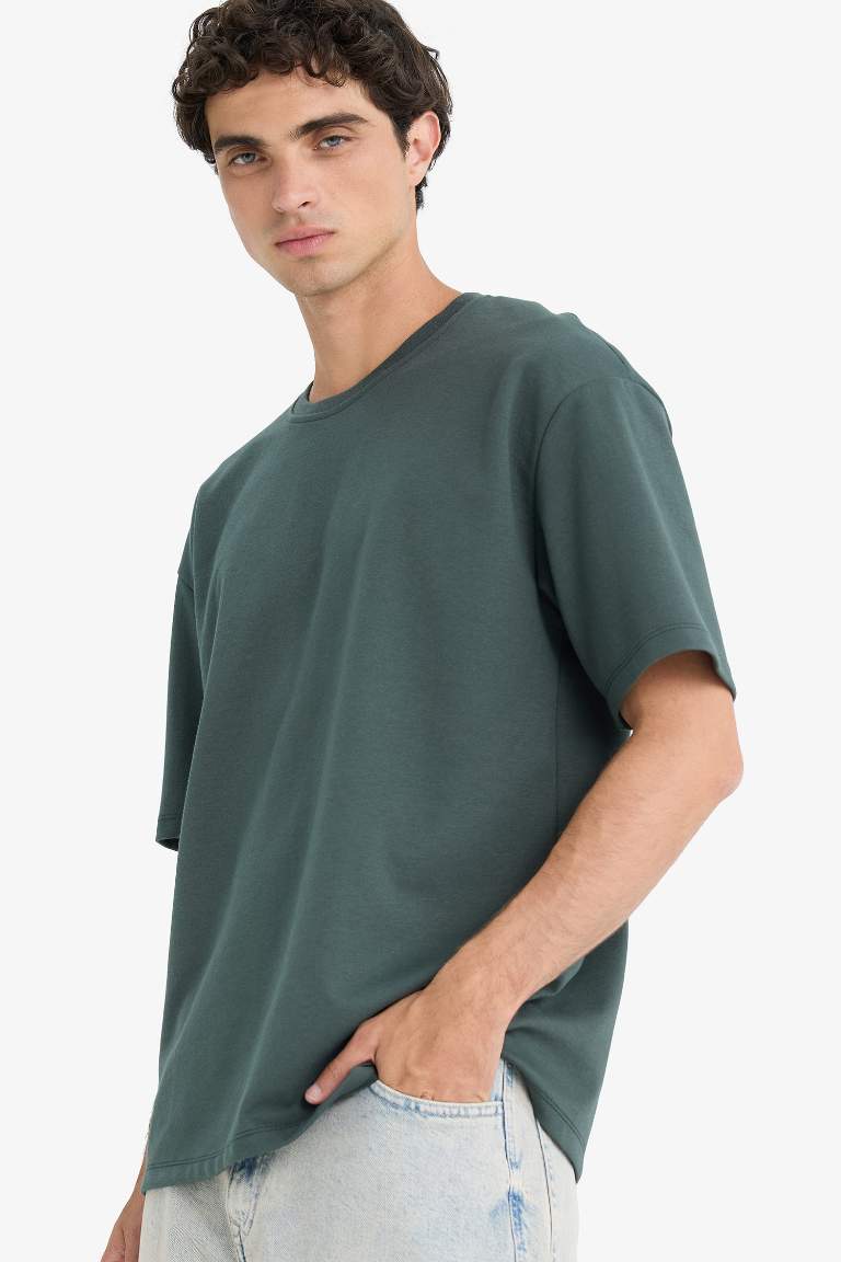 Oversize Geniş Kalıp Bisiklet Yaka Basic Düz Kısa Kollu Tişört