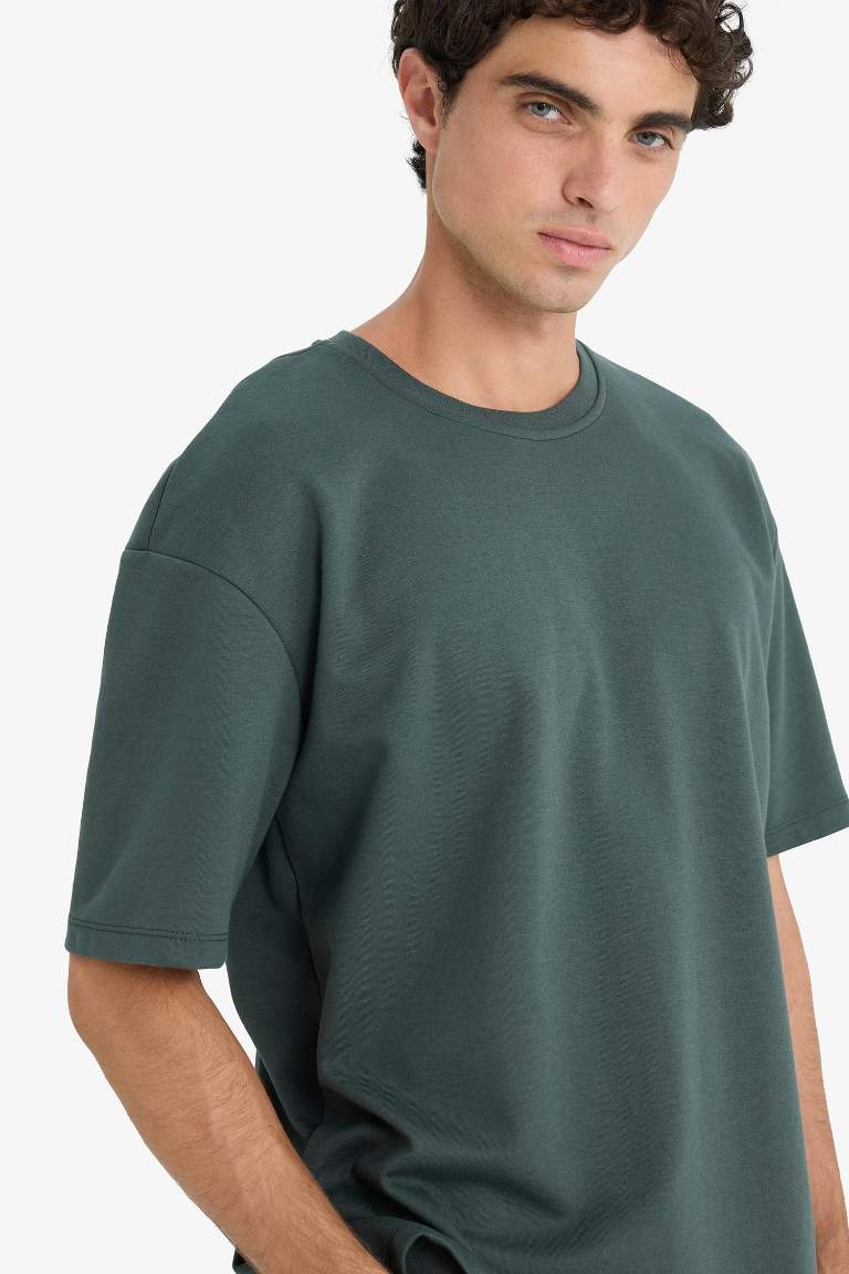 Oversize Geniş Kalıp Bisiklet Yaka Basic Düz Kısa Kollu Tişört