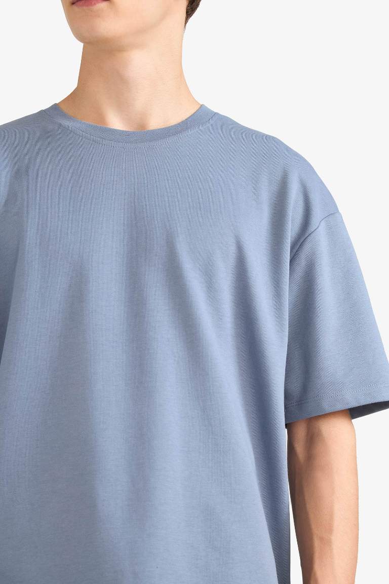 Oversize Geniş Kalıp Bisiklet Yaka Ağır Kumaş Basic Düz Kısa Kollu Tişört