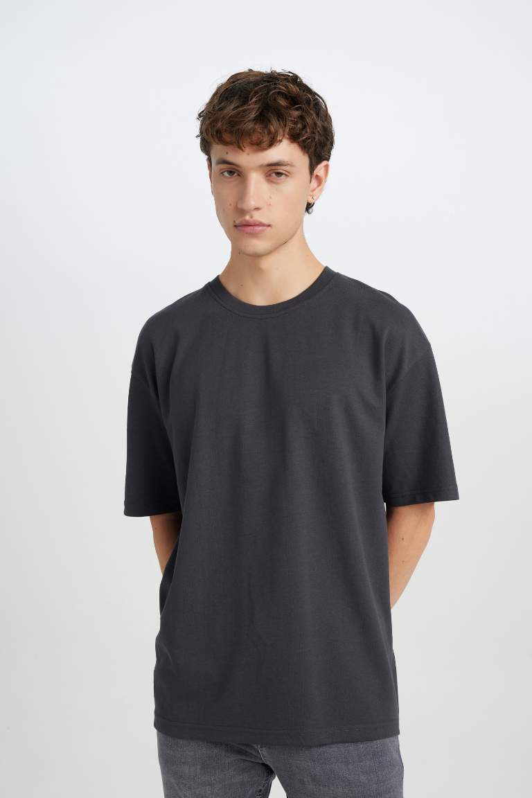 Oversize Fit Crew Neck Basic T-Shirt