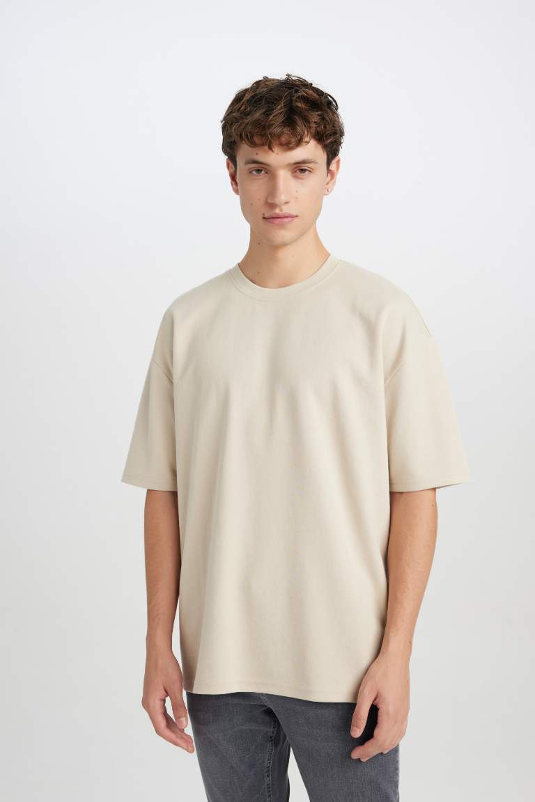 Oversize Fit Crew Neck Basic T-Shirt