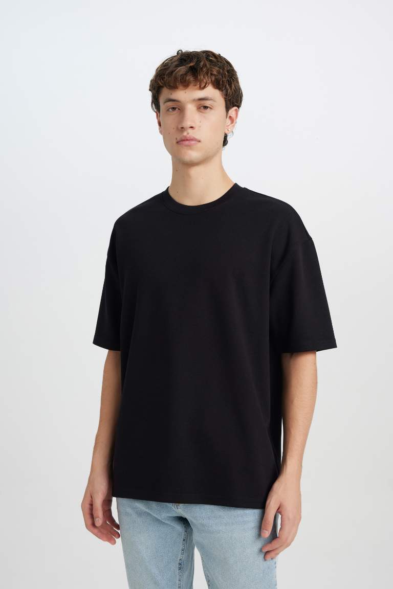 Oversize Fit Crew Neck T-Shirt