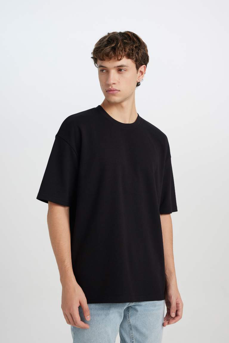 Oversize Fit Crew Neck T-Shirt