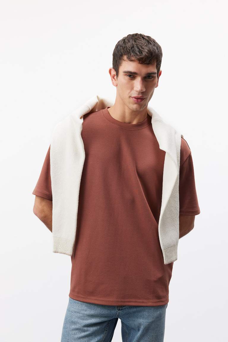 Oversize Fit Crew Neck T-Shirt