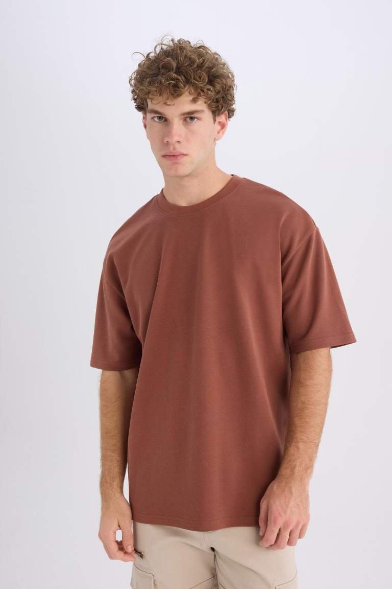 Oversize Fit Crew Neck T-Shirt