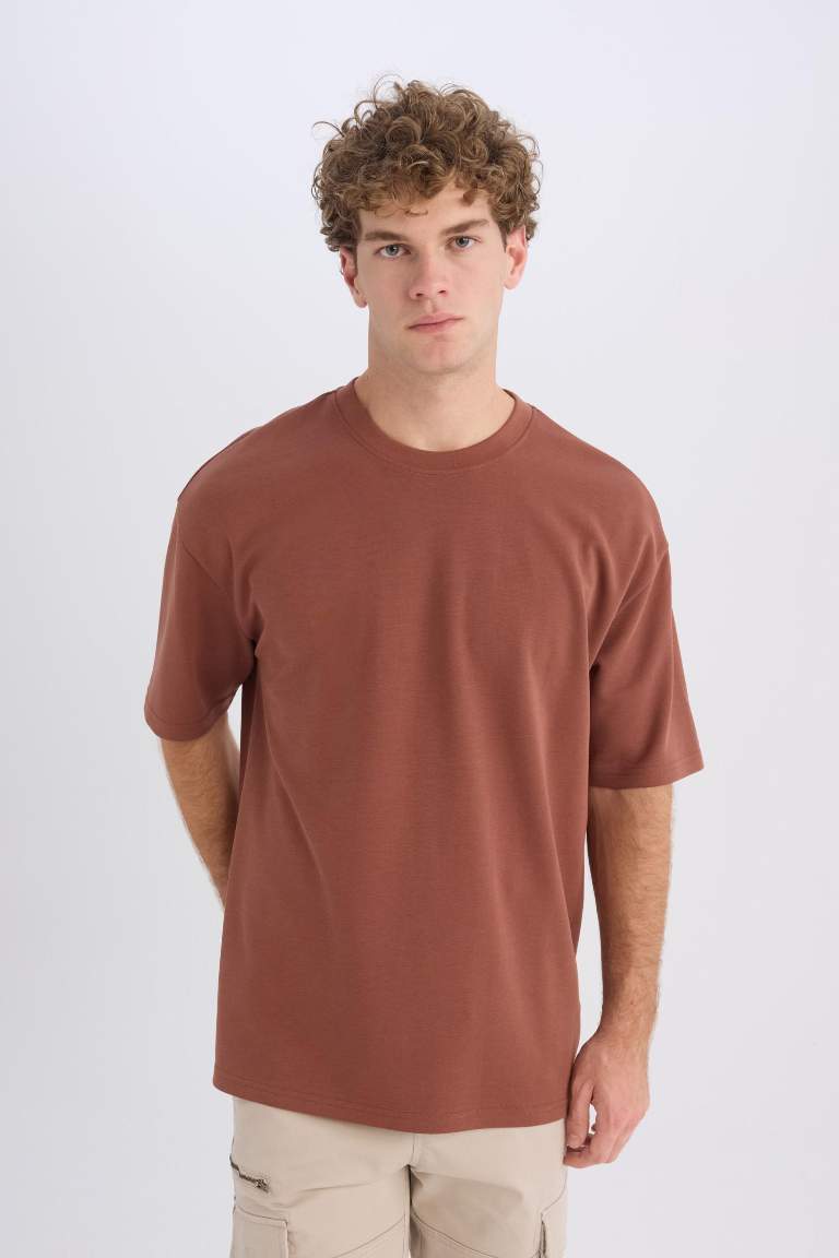 Oversize Fit Crew Neck T-Shirt