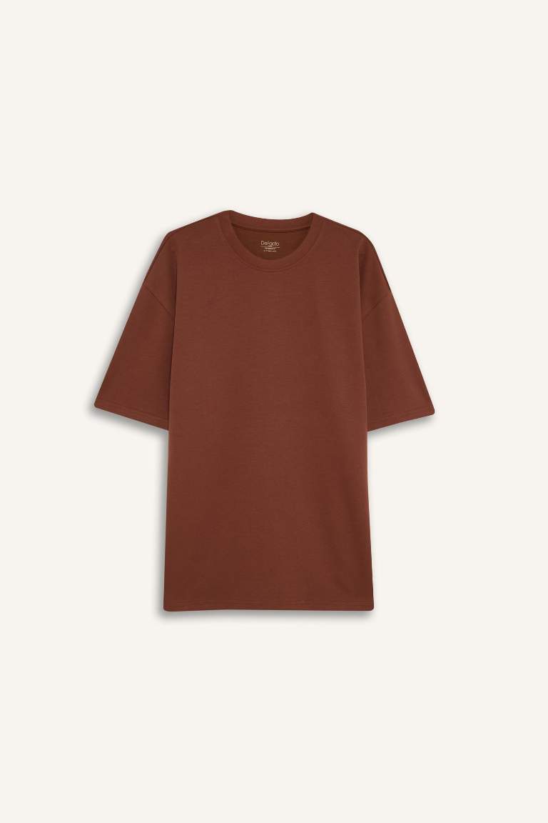 Oversize Fit Crew Neck T-Shirt