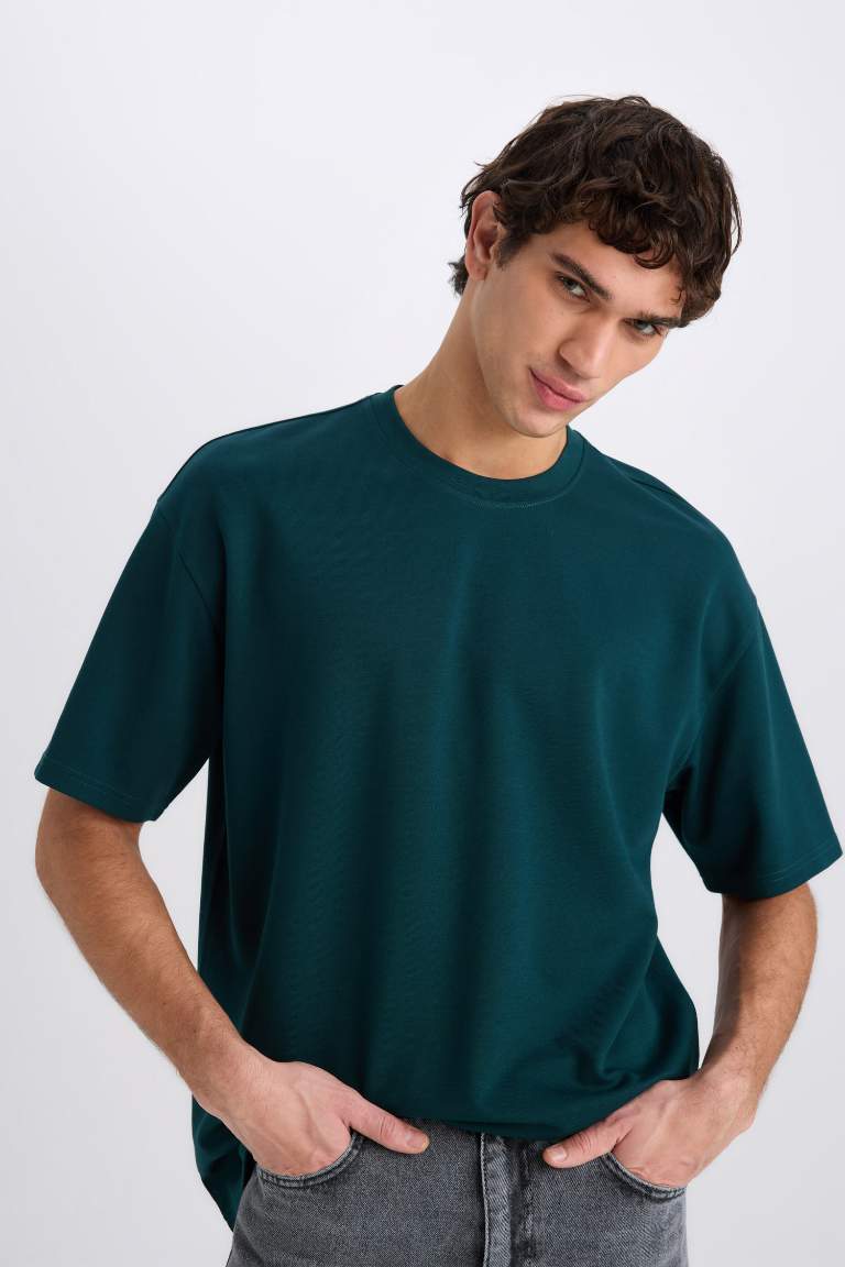 Oversize Fit Crew Neck T-Shirt